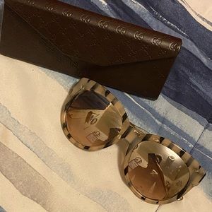 Gucci Cat eye sunglasses